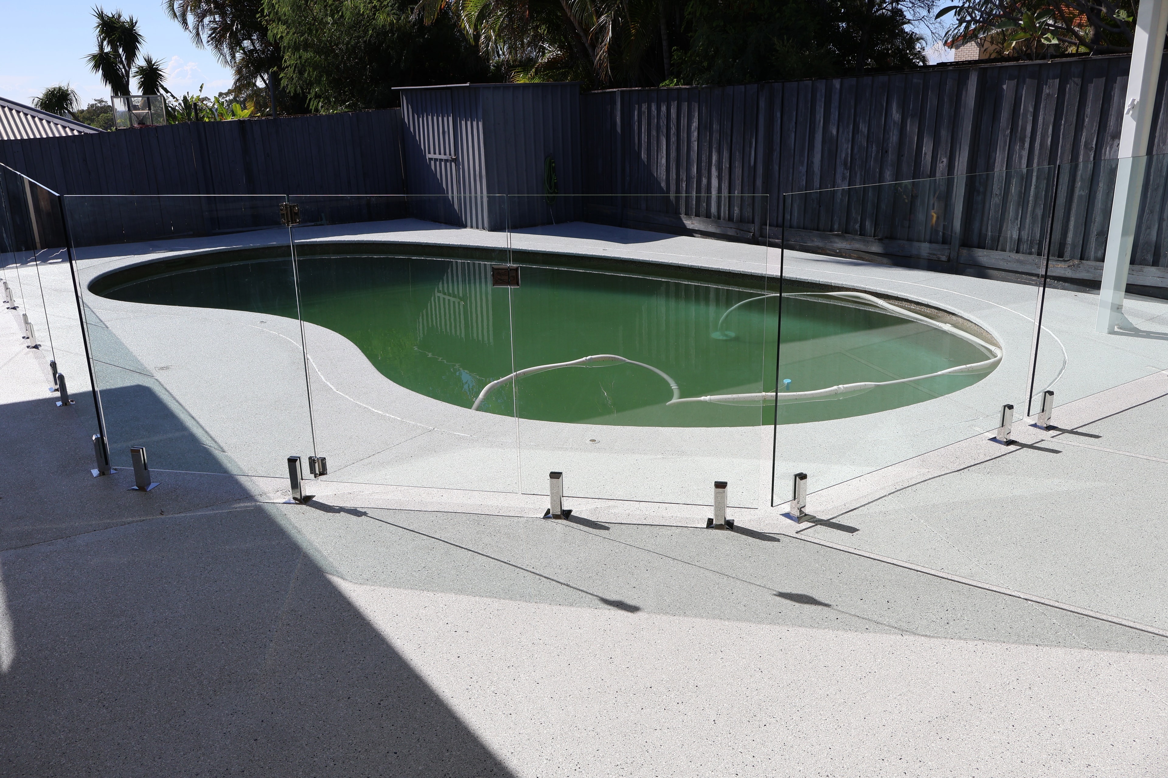 Pool Surrounds by Renaissance Coating